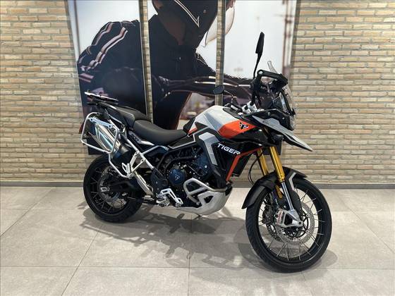 TRIUMPH TIGER 900 RALLY PRO 